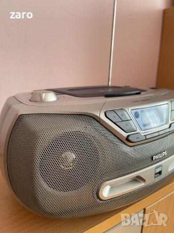 Радиокасетофон с CD Philips, снимка 3 - Радиокасетофони, транзистори - 54312226