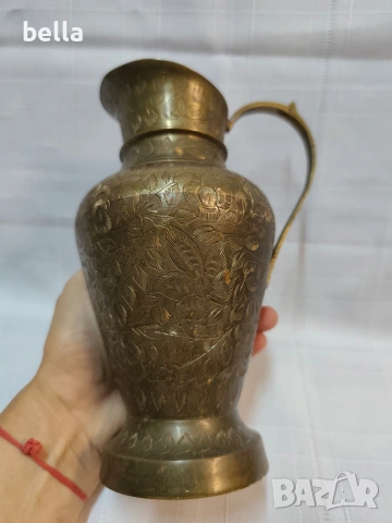 Бронзова кана с височина 20 см,изцяло ръчно гравирани орнаменти., снимка 6 - Антикварни и старинни предмети - 55265808