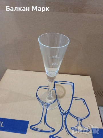 Комплект 12 бр. немски стъклени чаши за ликьор и шот – Trave (2 cl / 4 cl)