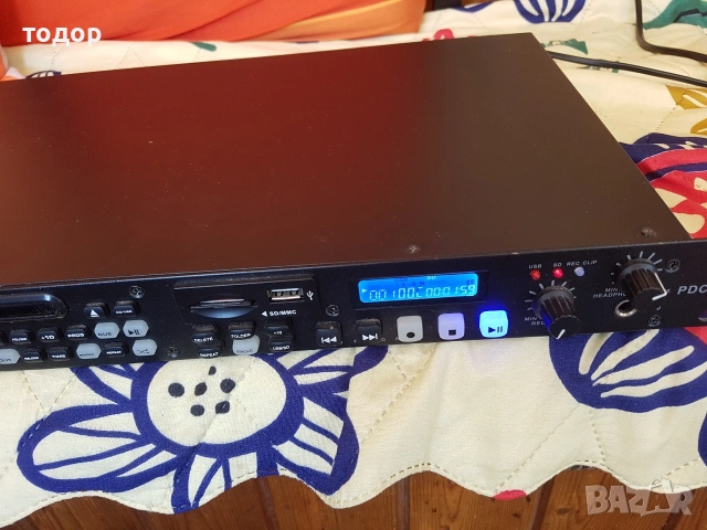 CD плеър с usb ,sd kart