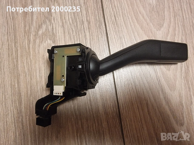 Лостче за мигачи за VW mk5, снимка 2 - Части - 54660685