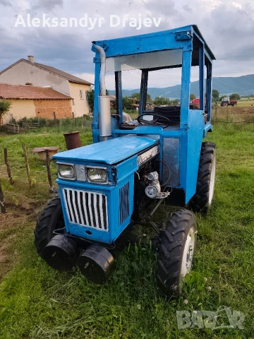 продавам трактор 25коня 4по4 , снимка 3 - Селскостопанска техника - 54837277