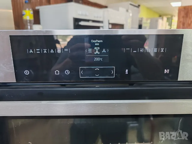 Фурна за вграждане с прибира ща се врата Neff Made in Germany с 2 години гаранция! , снимка 3 - Печки, фурни - 55685460