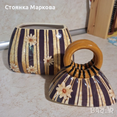 Голяма керамична кутия за бисквити, снимка 5 - Декорация за дома - 55234127