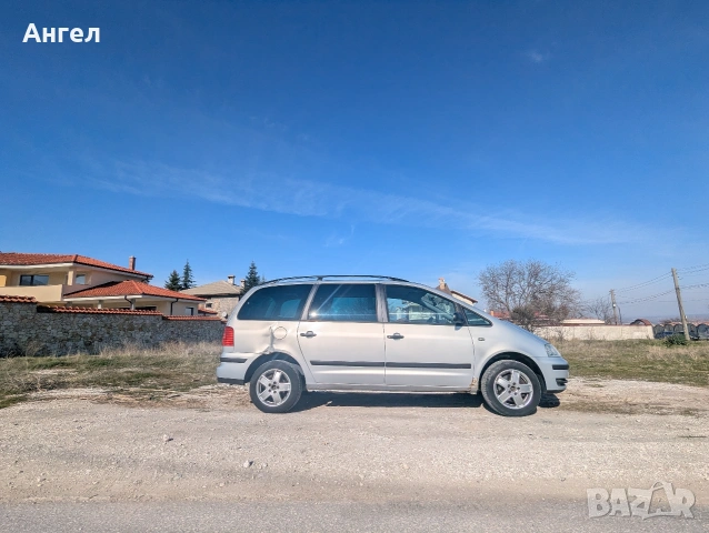 Шаран 1.9 TDI, снимка 10 - Автомобили и джипове - 54084065