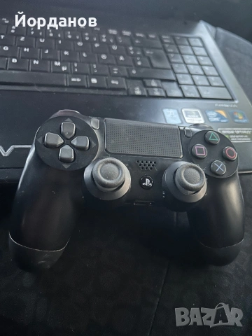 Sony DualShock 4 Wireless Controller за PS4. 