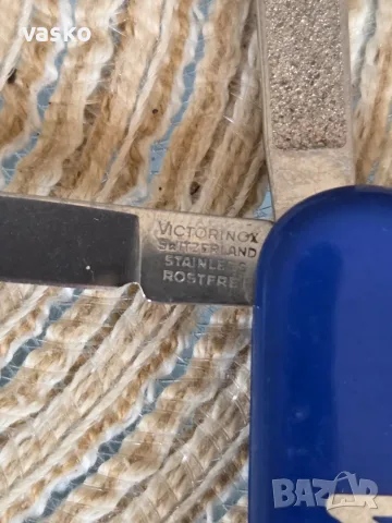 Victorinox Switzerland-много добър, снимка 6 - Ножове - 55585514