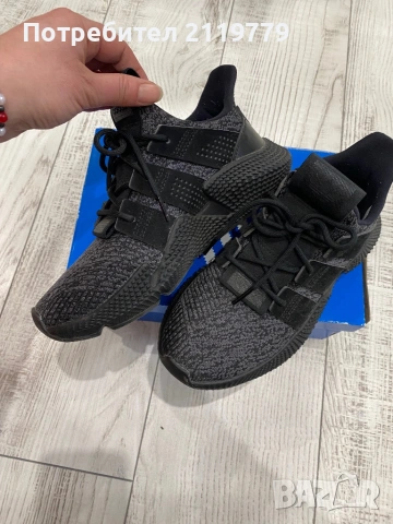 Дамски маратонки Adidas, снимка 6 - Маратонки - 54427468