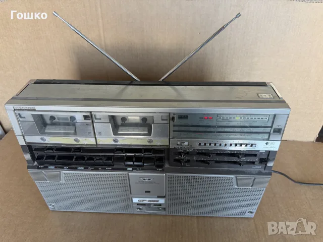 радиокасетофон Sharp 555X, снимка 4 - Радиокасетофони, транзистори - 55439171