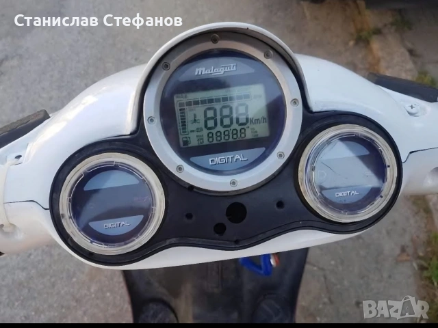 Malaguti F12 Phantom 50cc, снимка 6 - Мотоциклети и мототехника - 54556345