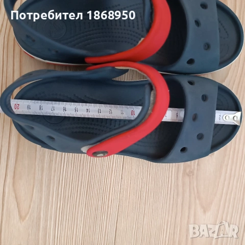 33-34 н Crocs, оригинален, снимка 6 - Детски сандали и чехли - 55250638