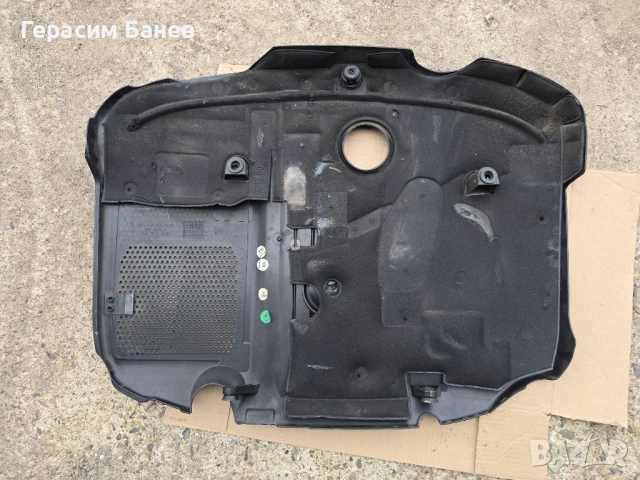 A6510101476 КАПАК НАД ДВИГАТЕЛ OEM MERCEDES W204 OM651 2014, снимка 3 - Части - 54275520