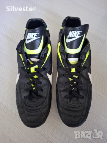 Черни футболни обувки / бутонки Найк / Nike, Естествета кожа, номер 45.5, снимка 3 - Футбол - 54568742