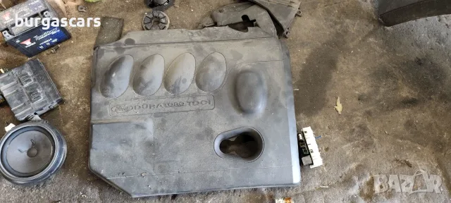 Капак  двигател Ford Mondeo MK4 2.0 TDCI - 140к.с. 2009г