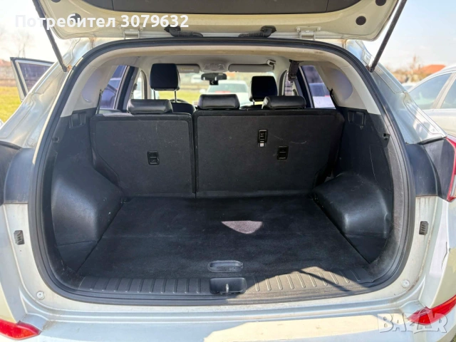 Hyndaı Tucson  2.0 CRDi 4x4 , снимка 7 - Автомобили и джипове - 54692376