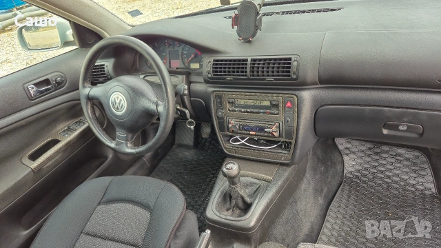 Пасат 1.8 Газ/Клима 125 Коня, снимка 13 - Автомобили и джипове - 55259728