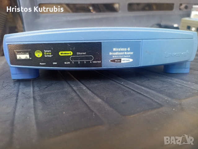 Ретро Рутер Linksys WRT54G / WRT54GL – Легендарен модел, снимка 6 - Рутери - 55009483