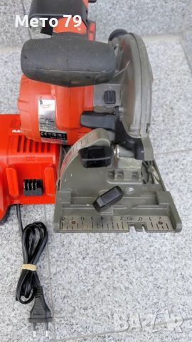 Milwaukee CCS55 Акумулаторен циркуляр , снимка 3 - Други инструменти - 54443618