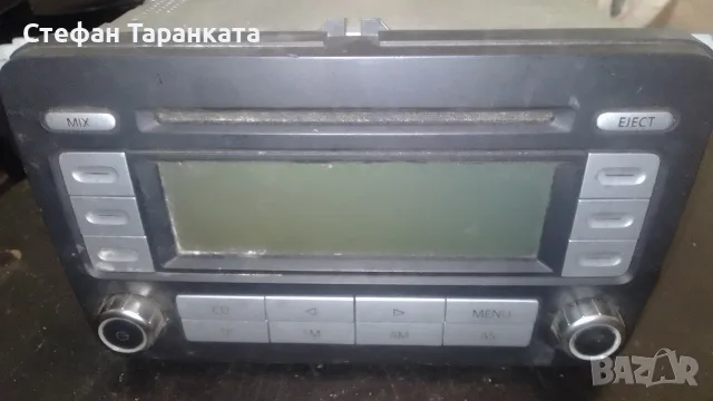 CD player за автомобил волцваген в незнайно състояние 