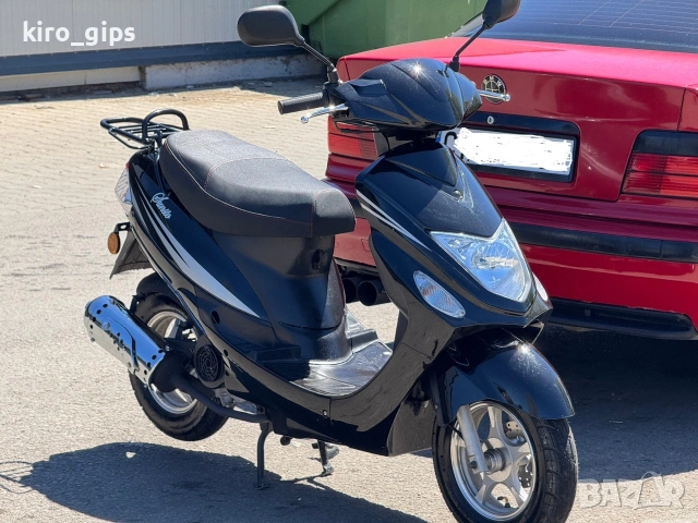 Мотопед/скутер Sunsto Znen, 4-тактов, 50 cc,10″ джанти