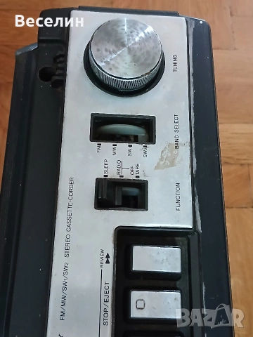 Радио касетофон SONY CFS-55S , снимка 15 - Радиокасетофони, транзистори - 54542784
