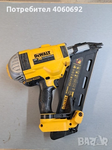 такер Dewalt пистолет са пирони , снимка 2 - Други инструменти - 54762010