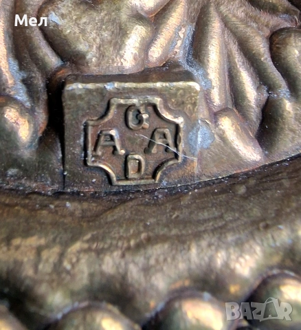 Бронзов свещник , снимка 7 - Антикварни и старинни предмети - 54563938