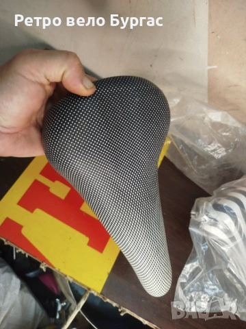 Нови италиански ретро седалка за велосипед Колело цена за брой , снимка 8 - Части за велосипеди - 54103363