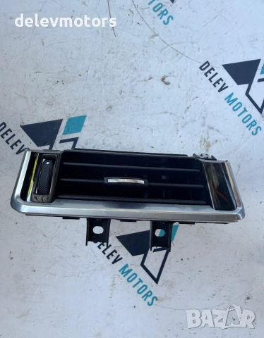 j8a2-018b08-ad решетка въздуховод за парно лява от Land Rover Range Rover Velar (L560) 3.0 D 
