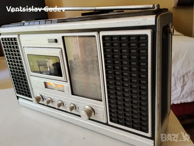 Grundig C 9000 AUTOMATIC 45 ЕВРО , снимка 6 - Радиокасетофони, транзистори - 55556246