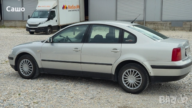 Пасат 1.8 Газ/Клима 125 Коня, снимка 7 - Автомобили и джипове - 55259728