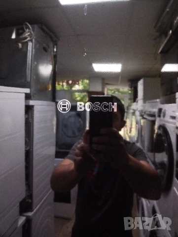 Черен комбиниран хладилник с фризер Бош Bosch с две години гаранция!, снимка 2 - Хладилници - 54637161