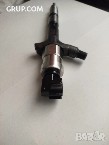 Дюза Оригинална Denso Toyota D4D 2.0 116кс Rav 4/Avensis/Corola Verso/Avensis  4пина букса , снимка 5 - Части - 46739910