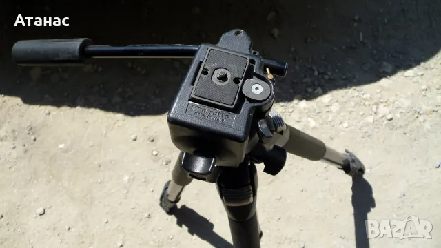 Статив -Manfrotto Swarovski tripod 128 RC - професионален, снимка 5 - Чанти, стативи, аксесоари - 50531403