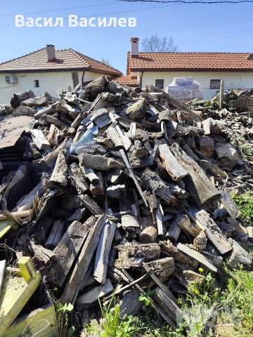 Продавам сухи дърва, нарязани, нацепени- изгодно