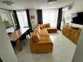 СЕВЛИЕВО обзаведен тристаен апартамент ново строителство Ж.К ЮГ, снимка 1