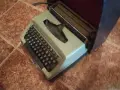 Пишеща машина от соца работеща с куфар, снимка 4