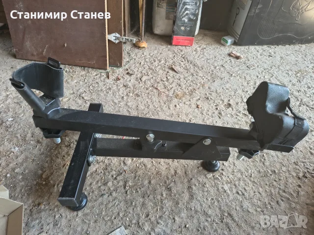 Продавам стенд за пушка , снимка 2 - Оборудване и аксесоари за оръжия - 55500072