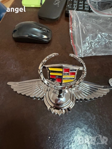 Емблеми кадилак Cadilac