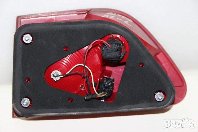 Вътрешен ляв стоп Seat Altea XL (2005-2015г.) ляв стоп заден капак 5P8945107 / 5P8945107B, снимка 3 - Части - 54375185