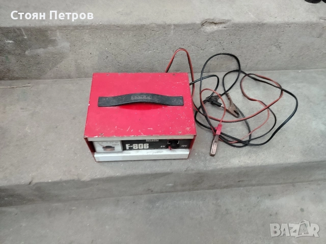 Зарядно за акумулатор 6V 12V, снимка 4 - Аксесоари и консумативи - 54305299