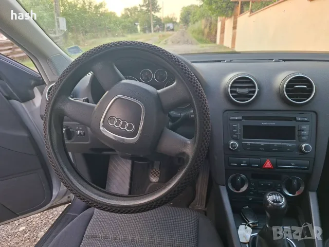 Audi A3 Sportback (8P) — Перфектно състояние, реални 189,400 км!2 комплекта гуми на джанти, снимка 5 - Автомобили и джипове - 55377450