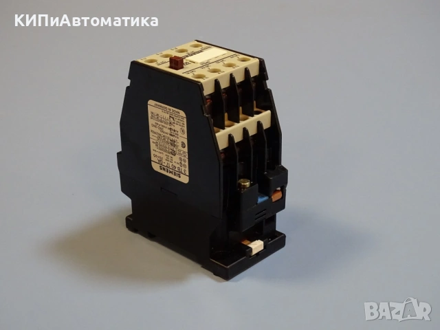 контактор Siemens 3TB40 17-0A 220V 50/60Hz 20A Contactor