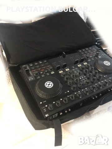Контролер TRAKTOR KONTROL S4 MK1 + SOFT CASE, снимка 4 - Друга електроника - 54358201