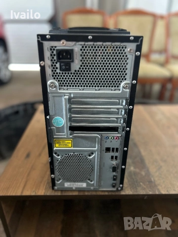 Настолен компютър MEDION, снимка 5 - Работни компютри - 54254229