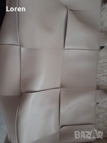Като нова!*Bottega Veneta*Дамска чанта в бежов цвят, снимка 10 - Чанти - 51097738