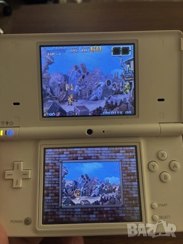 Nintendo DSi White + R4 Карта, снимка 5 - Nintendo конзоли - 55493400