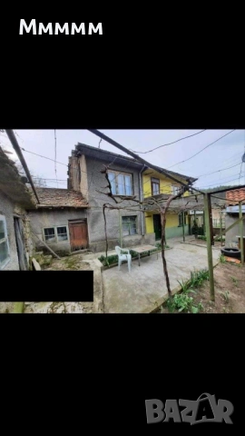 Двуетажна къща в гр.Шумен, снимка 7 - Къщи - 54947927