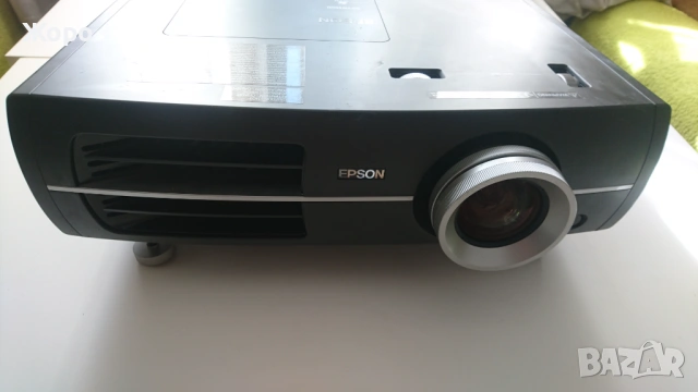 Проектор Epson EH-TW5500 - най-висок клас; Контраст 200.000