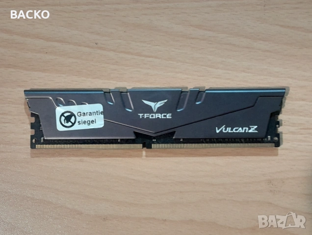 Рам памет TEAMGROUP 32Gb ddr4 2666MHz, снимка 2 - RAM памет - 54006134